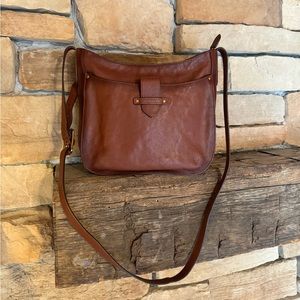 Frye Olivia Large Leather Crossbody Bag